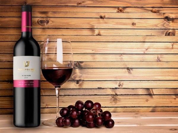 Excellent red wine from the Teperberg Winery in Israel. Excellent red wine from the Teperberg Winery in Israel.