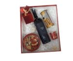 Mucho Mas Wine Merry Magic Hamper