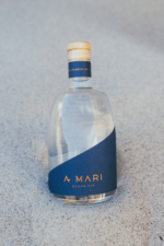 A Mari Atlantic Ocean Gin - Gin on the beach