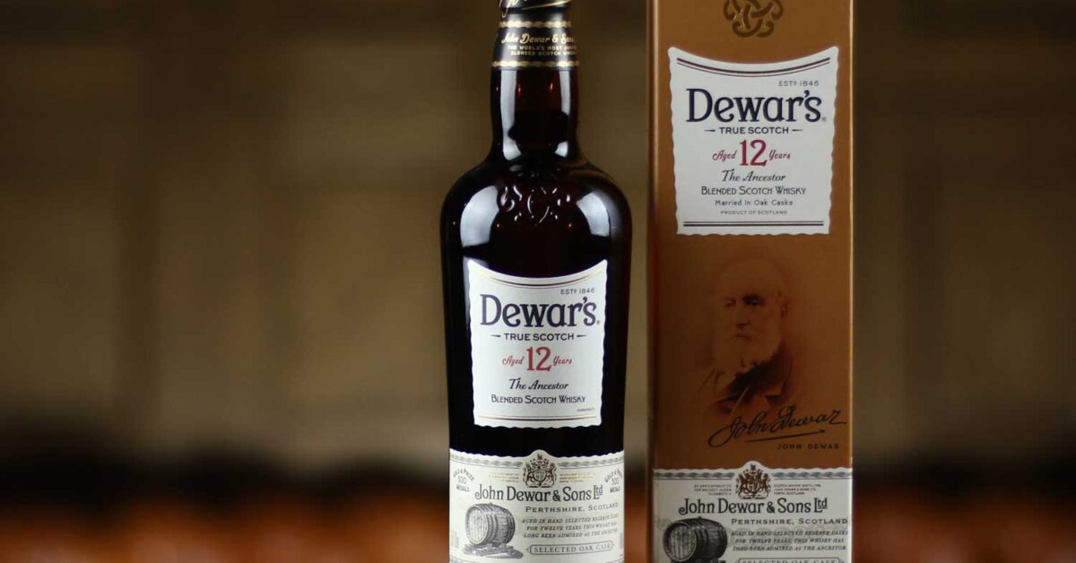 Dewar's 12 Year Old 75cl - Oaks & Corks
